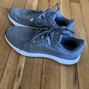 Nike Downshifters Grey